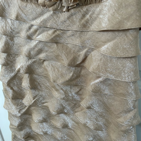 Cocktail dress with ruffle accent - Picture 4 of 4